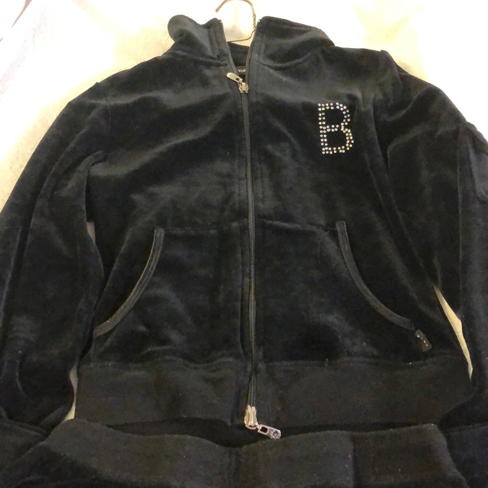 Bcbg velour suite